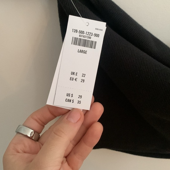 [L] NWT A&F off the shoulder top - Picture 5 of 7